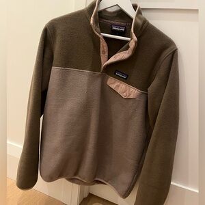 Patagonia pullover fleece
